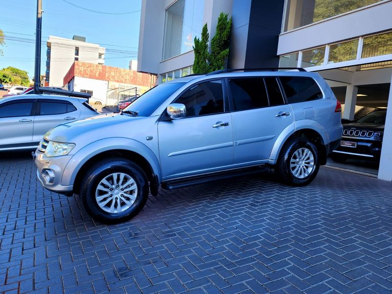 Mitsubishi Pajero DAKAR/HPE 3.5 4x4 Flex 5p Aut.