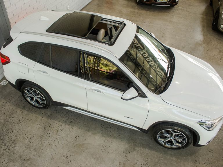 BMW X1 SDRIVE 20i X-Line 2.0 TB Active Flex