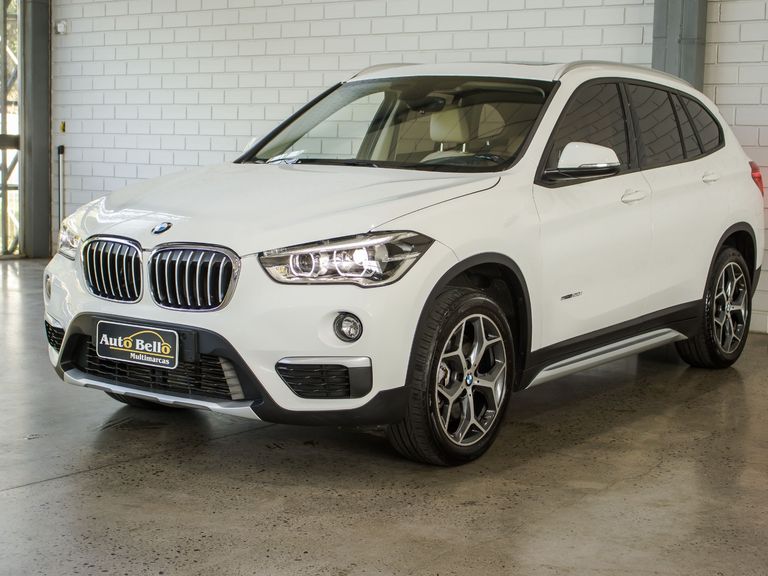 BMW X1 SDRIVE 20i X-Line 2.0 TB Active Flex