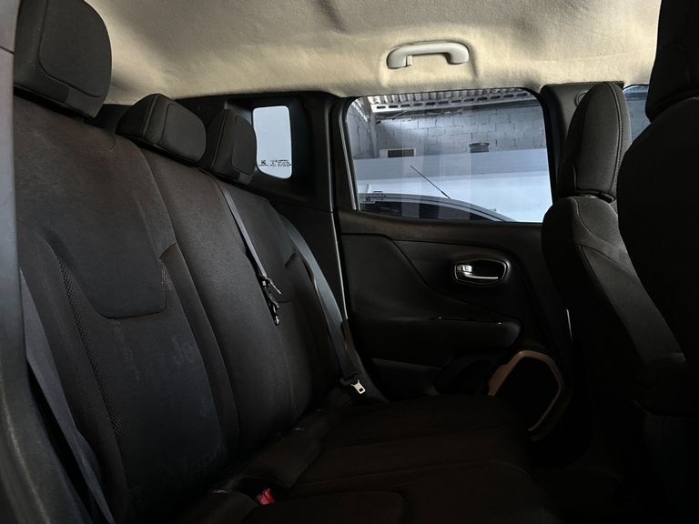 Jeep Renegade Sport 1.8 4x2 Flex 16V Aut.