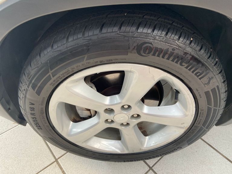 Chevrolet TRACKER LTZ 1.8 16V Flex 4x2 Aut.