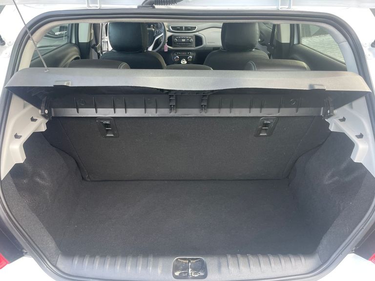 Chevrolet ONIX HATCH LT 1.0 8V FlexPower 5p Mec.
