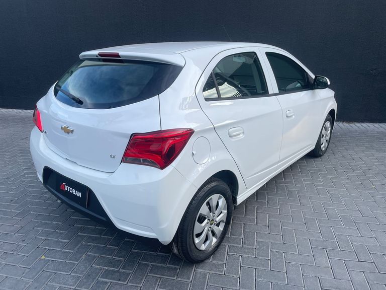 Chevrolet ONIX HATCH LT 1.0 8V FlexPower 5p Mec.