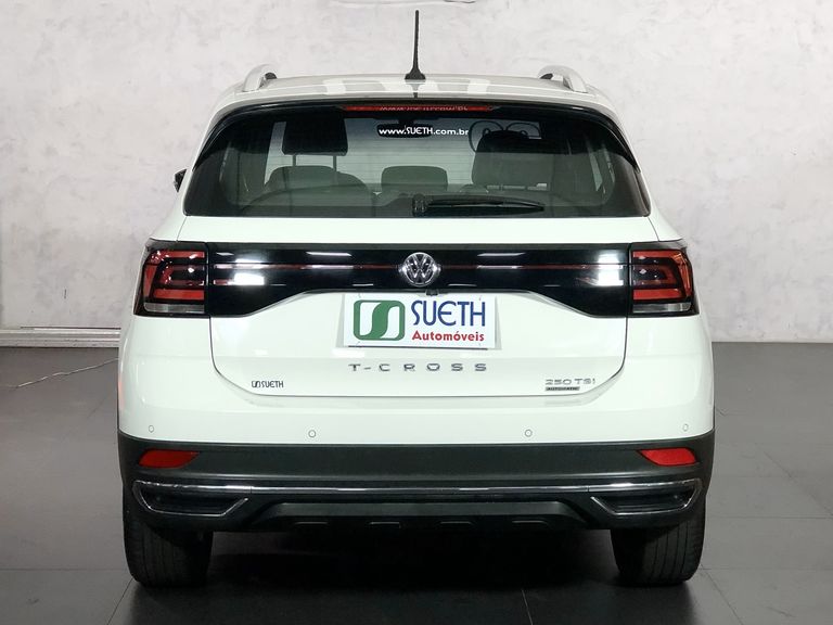 VolksWagen T-Cross Highline 1.4 TSI Flex 16V 5p Aut