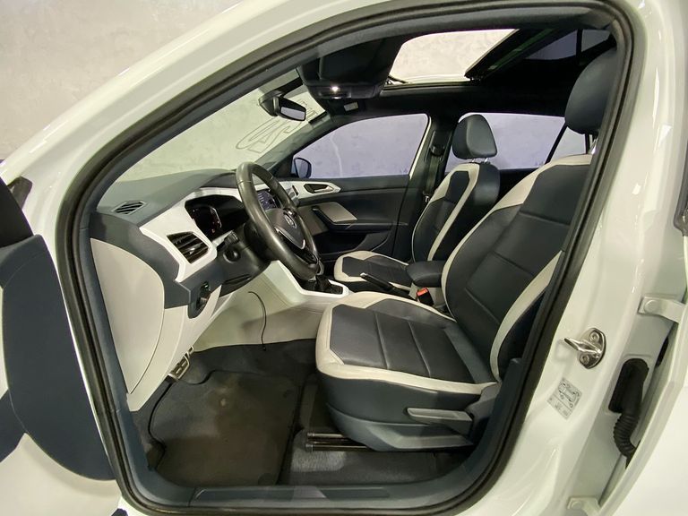 VolksWagen T-Cross Highline 1.4 TSI Flex 16V 5p Aut