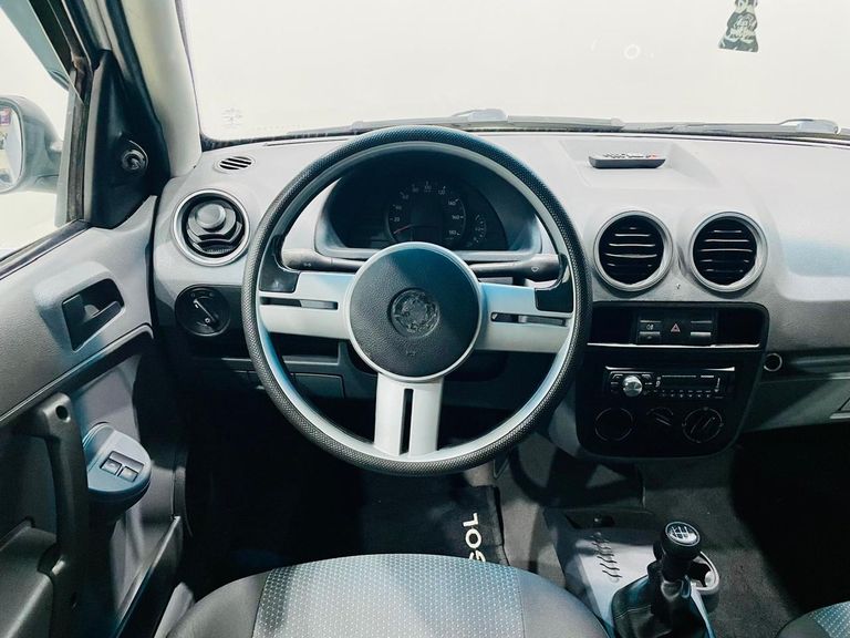 VolksWagen Gol (novo) 1.0 Mi Total Flex 8V 2p