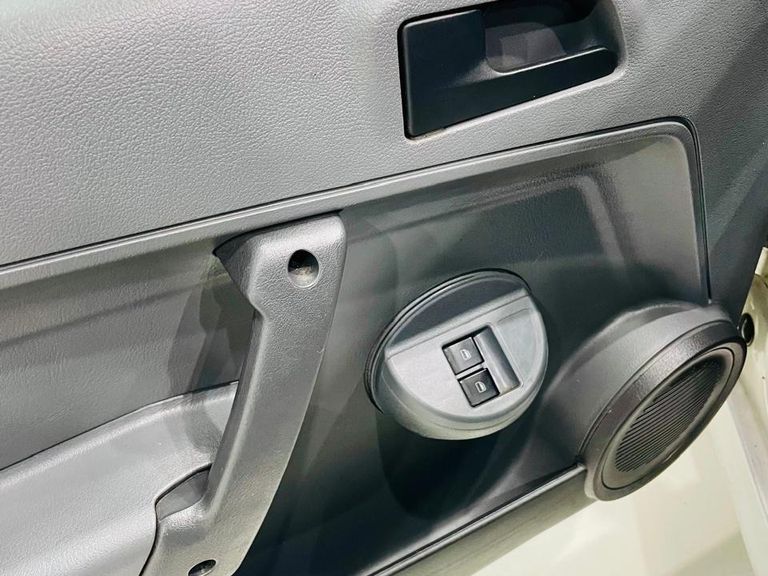 VolksWagen Gol (novo) 1.0 Mi Total Flex 8V 2p