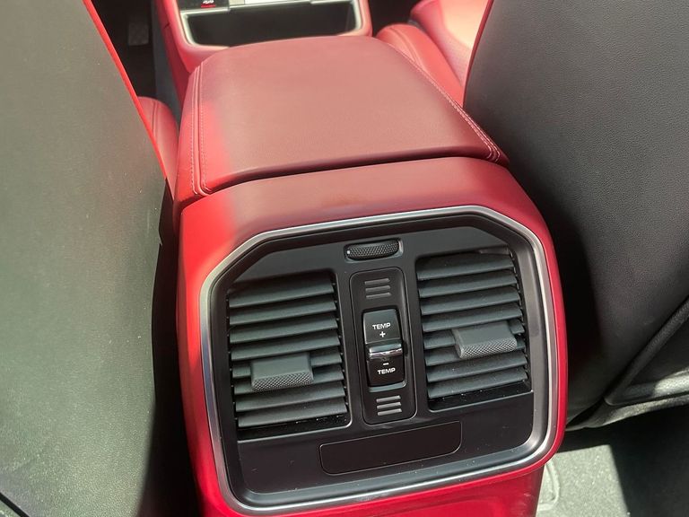 Porsche Macan 2.0 Turbo