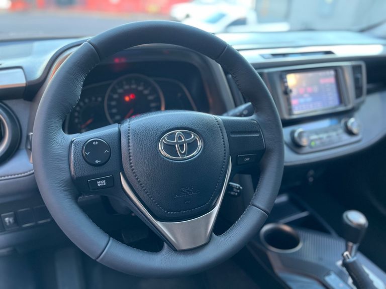Toyota RAV4 2.0 4x2 16V Aut.