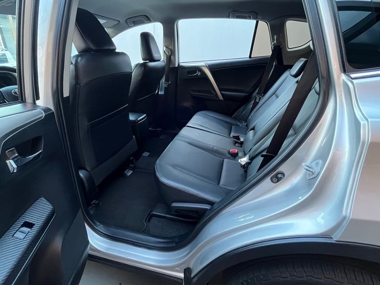 Toyota RAV4 2.0 4x2 16V Aut.