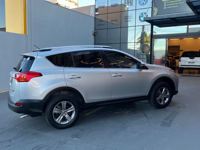 Toyota RAV4 2.0 4x2 16V Aut.