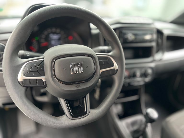 Fiat Strada Freedom 1.3 Flex 8V  CS Plus