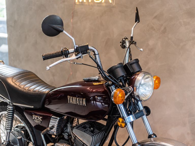YAMAHA RX180