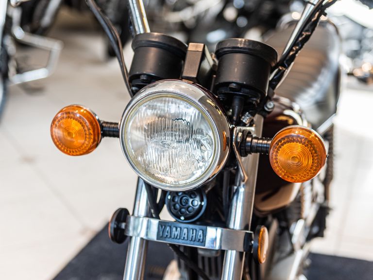 YAMAHA RX180