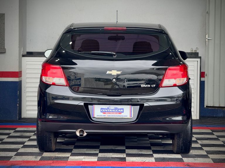 Chevrolet ONIX HATCH LT 1.0 8V FlexPower 5p Mec.