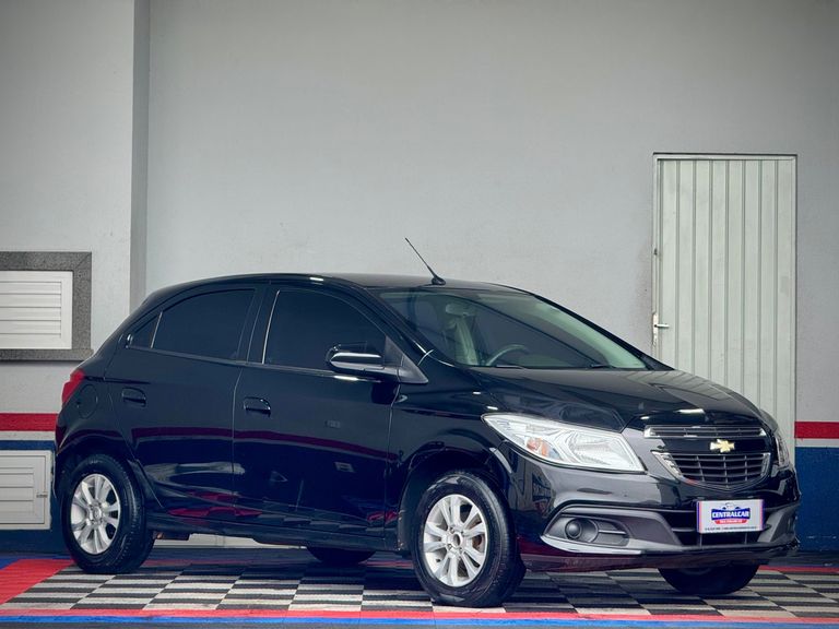 Chevrolet ONIX HATCH LT 1.0 8V FlexPower 5p Mec.
