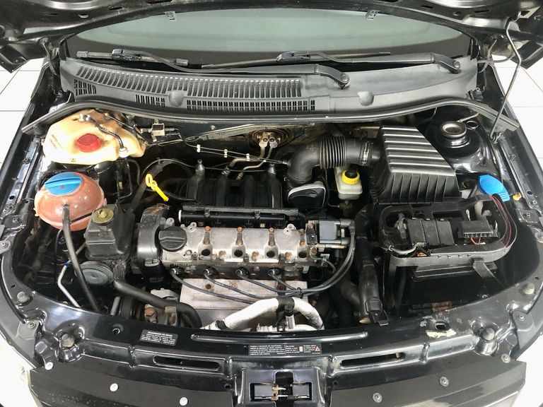VolksWagen VOYAGE COMF/Highli. 1.6 T.Flex 8V 4p