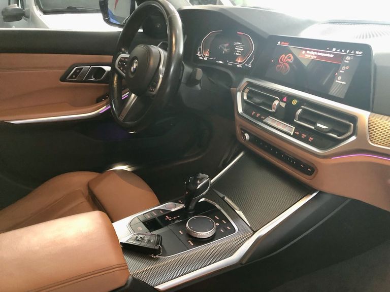 BMW 320iA 2.0 TB M Sport A.Flex/M.Sport 4p