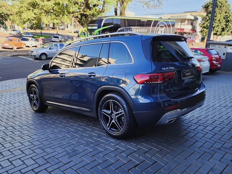 Mercedes GLB 200 Progressive 1.3 TB 16V Aut.