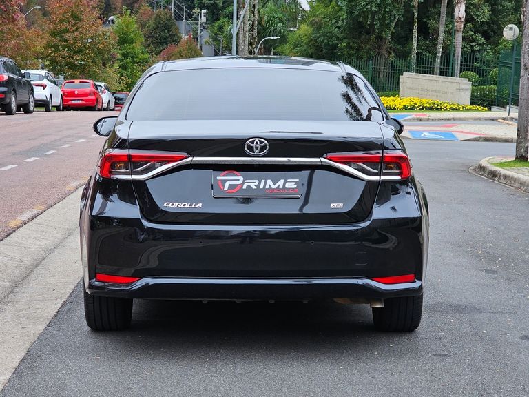 Toyota Corolla XEi 2.0 Flex 16V Aut.