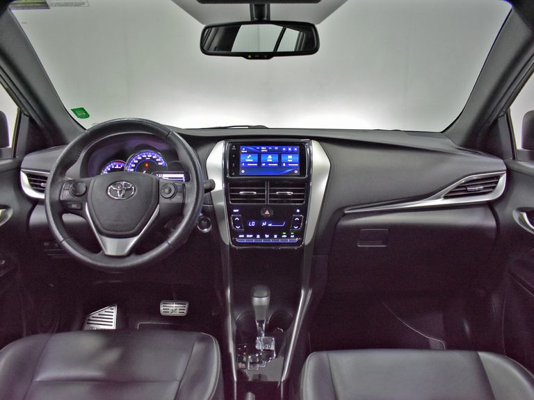 Toyota YARIS X-WAY 1.5 Flex 16V 5p Aut.