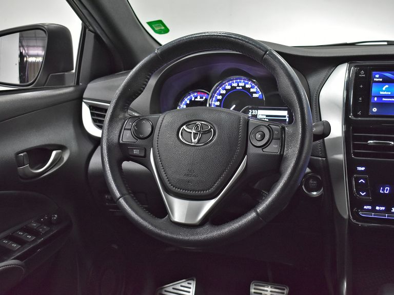 Toyota YARIS X-WAY 1.5 Flex 16V 5p Aut.