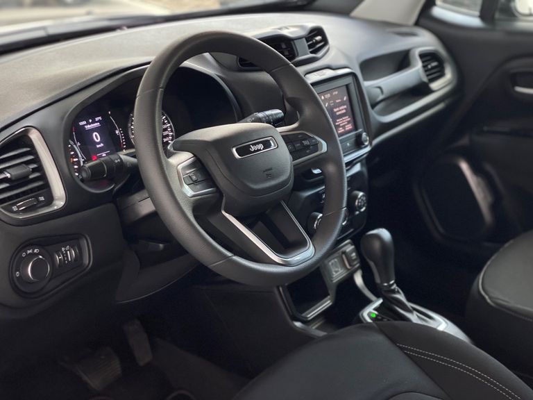 Jeep Renegade Sport T270 1.3 TB 4x2 Flex Aut.