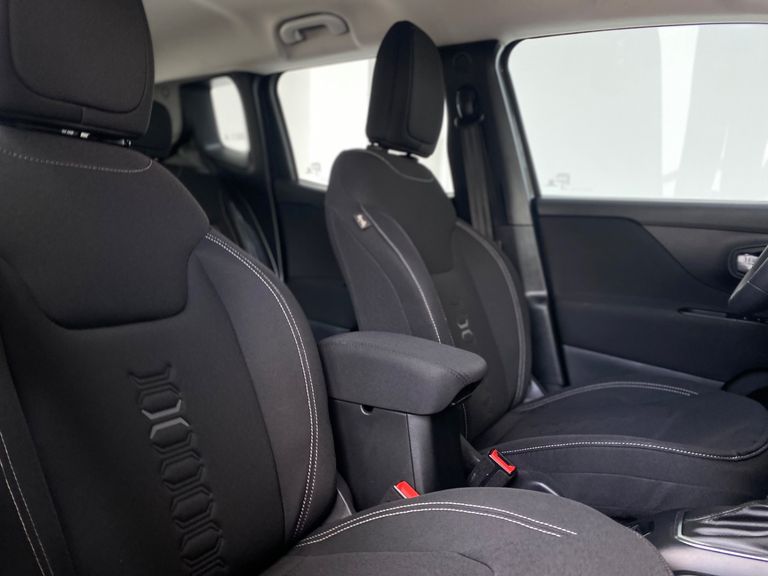 Jeep Renegade Sport T270 1.3 TB 4x2 Flex Aut.