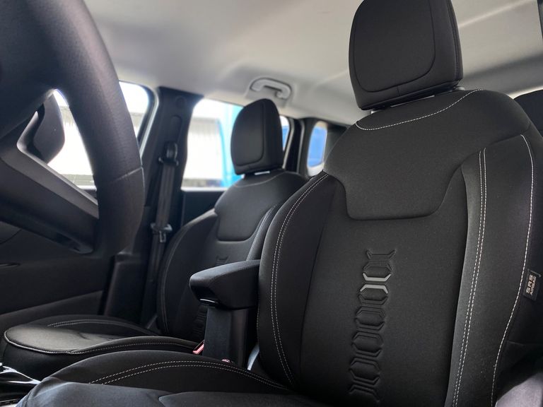 Jeep Renegade Sport T270 1.3 TB 4x2 Flex Aut.