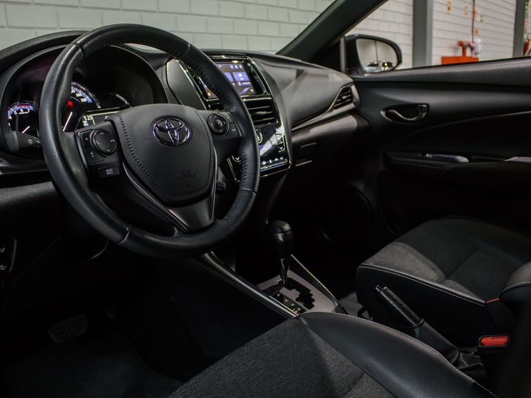Toyota YARIS XS 1.5 Flex 16V 5p Aut.