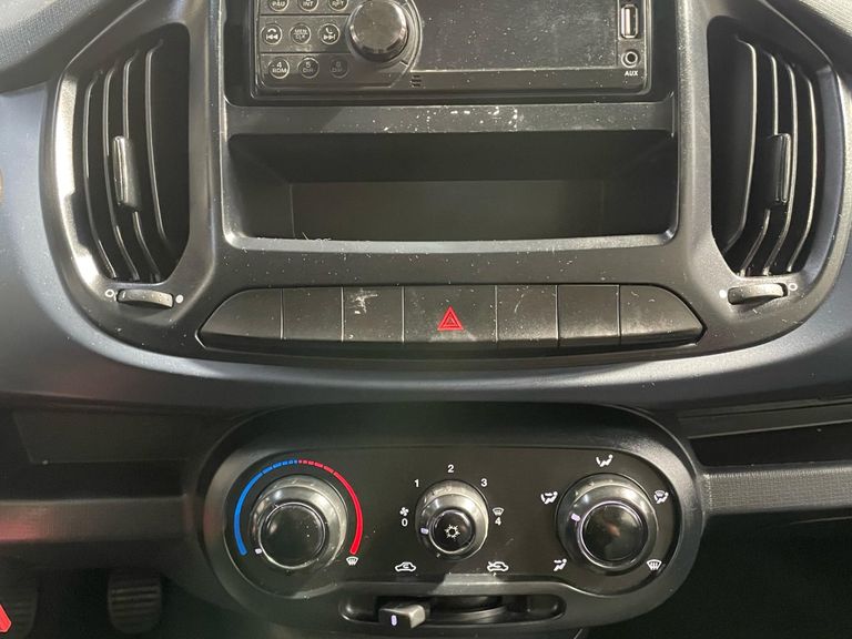 Fiat UNO ATTRACTIVE 1.0 Fire Flex 8V 5p