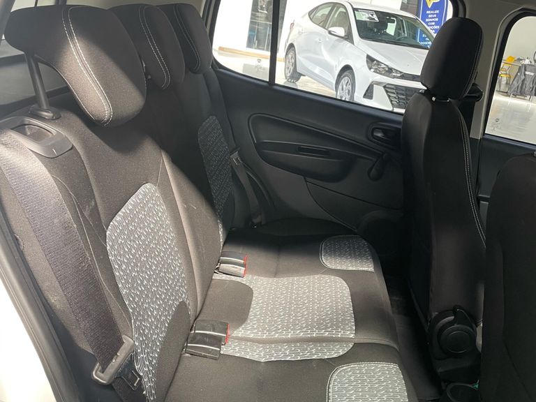 Fiat UNO ATTRACTIVE 1.0 Fire Flex 8V 5p