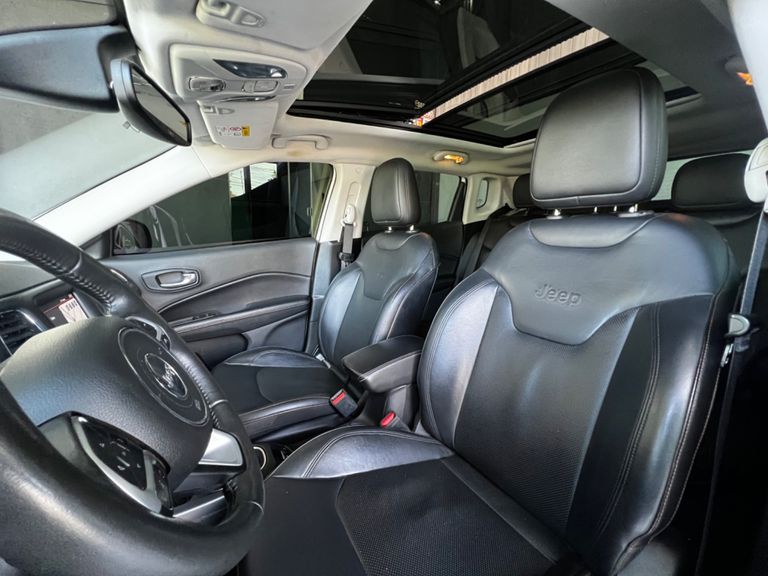 Jeep COMPASS LONGITUDE 2.0 4x4 Dies. 16V Aut.