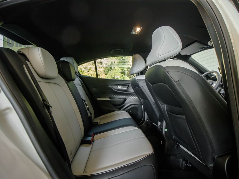 Fiat Fastback Impetus 200 T. Aut (Hibrído)
