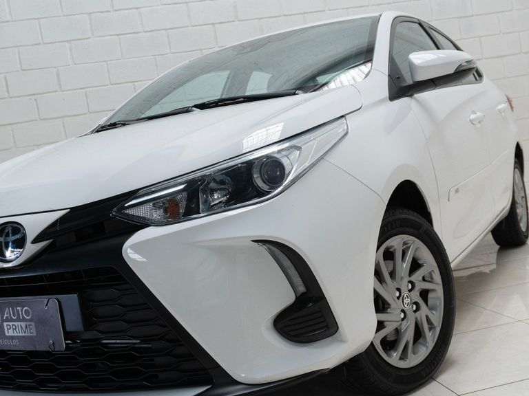 Toyota YARIS XS Sedan 1.5 Flex 16V 4p Aut.