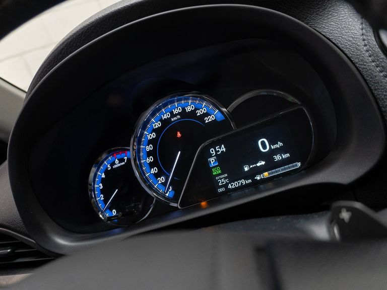 Toyota YARIS XS Sedan 1.5 Flex 16V 4p Aut.
