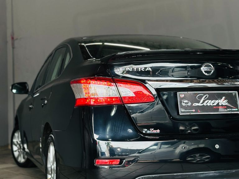 Nissan Sentra SV 2.0 FlexStart 16V Aut.