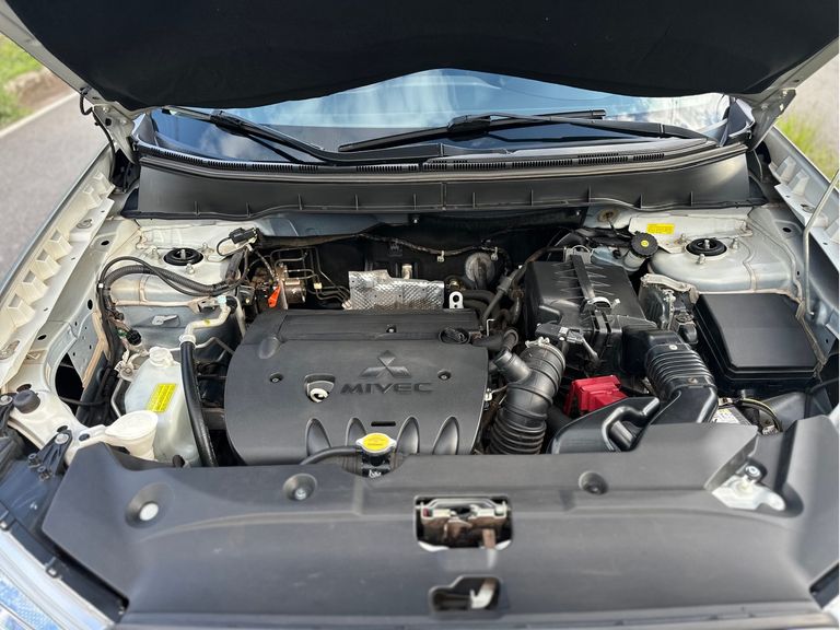 Mitsubishi ASX 2.0 16V 160cv Aut.