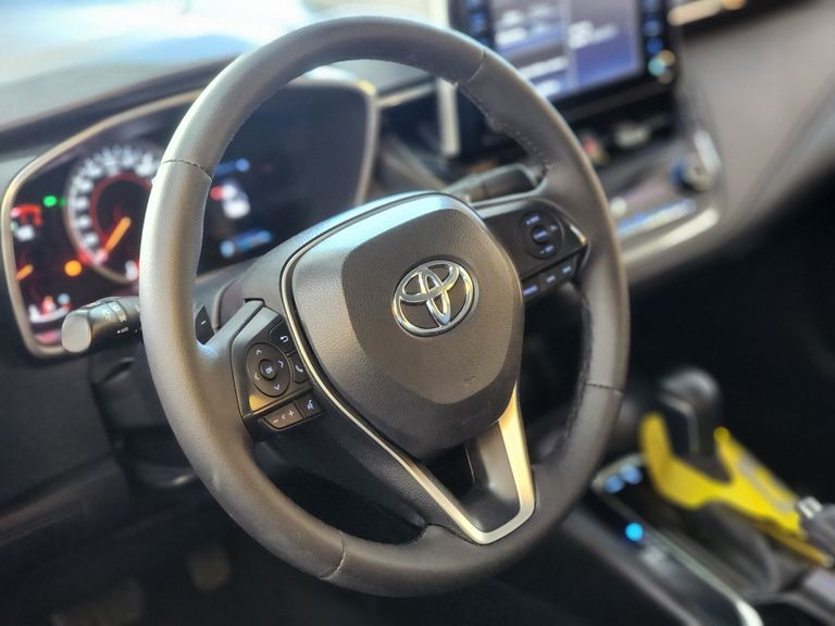 Toyota Corolla XEi 2.0 Flex 16V Aut.