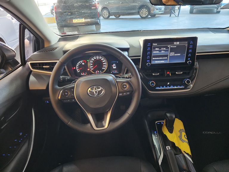 Toyota Corolla XEi 2.0 Flex 16V Aut.