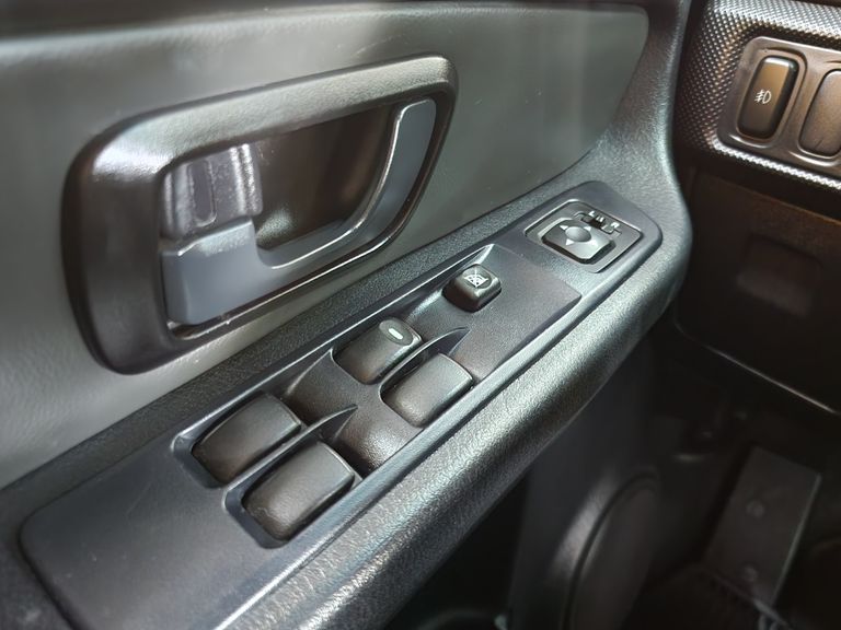 Mitsubishi Pajero TR4 2.0 Flex 16V 4X2 Aut.