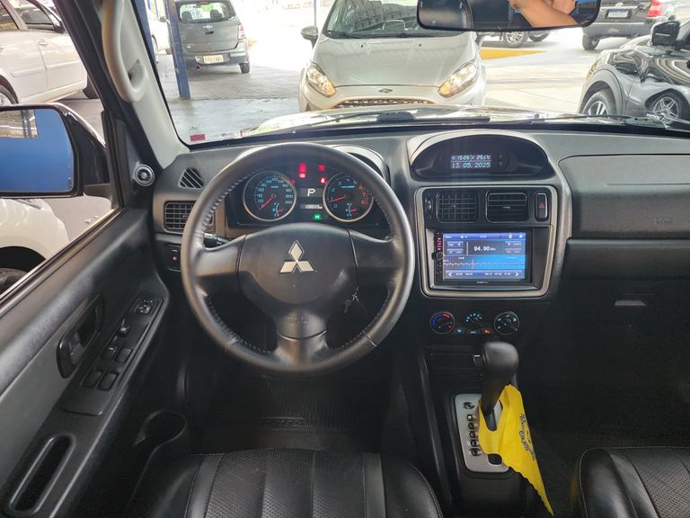 Mitsubishi Pajero TR4 2.0 Flex 16V 4X2 Aut.