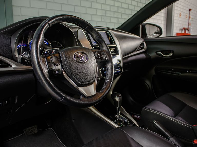 Toyota YARIS XS 1.5 Flex 16V 5p Aut.