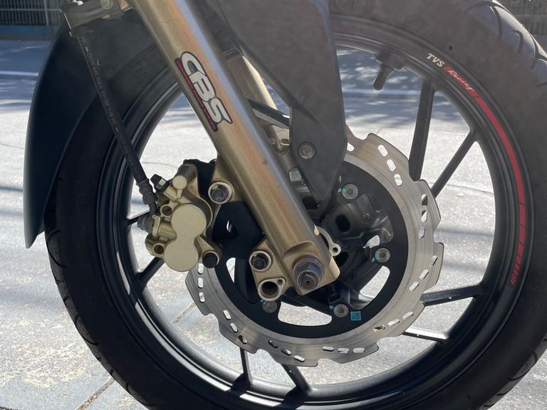 DAFRA APACHE RTR 200cc