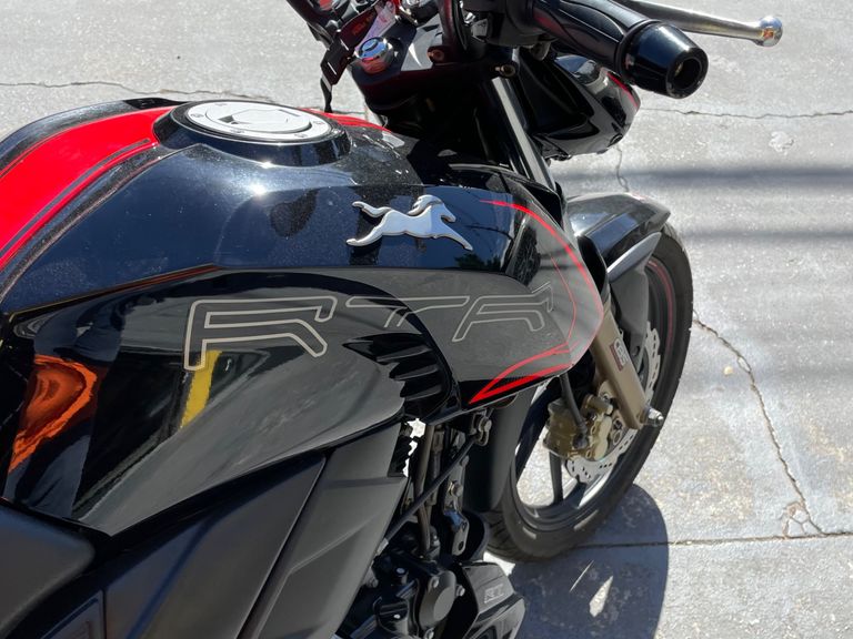 DAFRA APACHE RTR 200cc