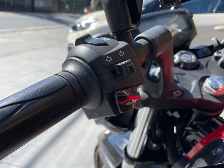 DAFRA APACHE RTR 200cc