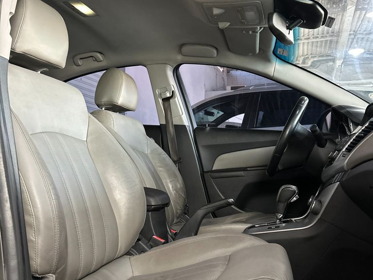 Chevrolet CRUZE LTZ 1.8 16V FlexPower 4p Aut.