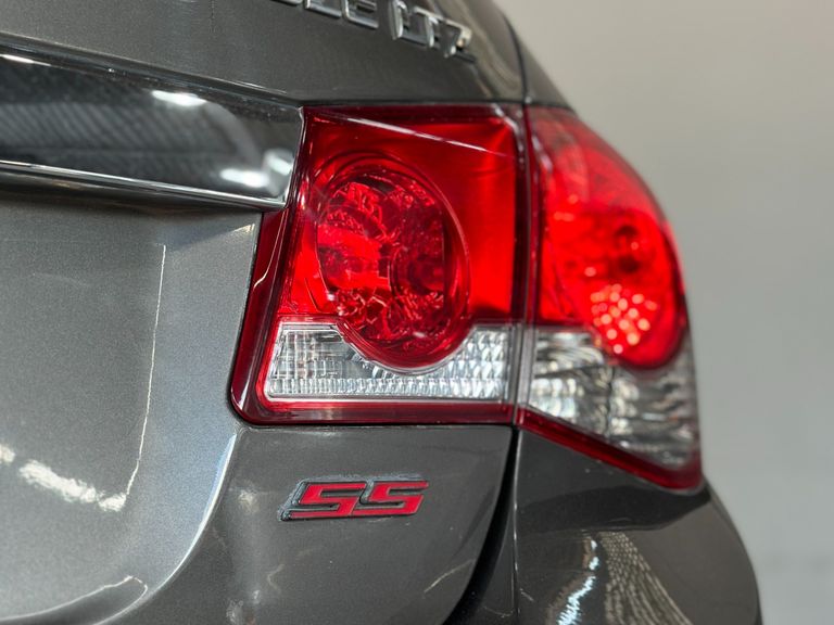 Chevrolet CRUZE LTZ 1.8 16V FlexPower 4p Aut.