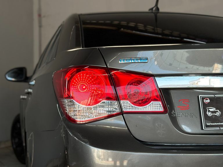 Chevrolet CRUZE LTZ 1.8 16V FlexPower 4p Aut.
