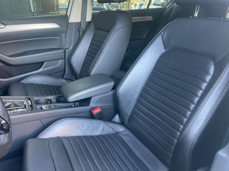 VolksWagen Passat Highline 2.0 TSI 220cv Tip.